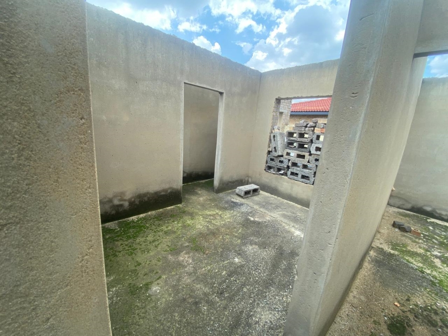 1 Bedroom Property for Sale in Spruitview Gauteng