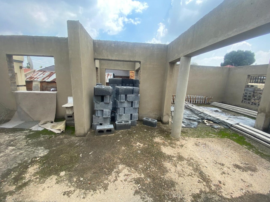 1 Bedroom Property for Sale in Spruitview Gauteng