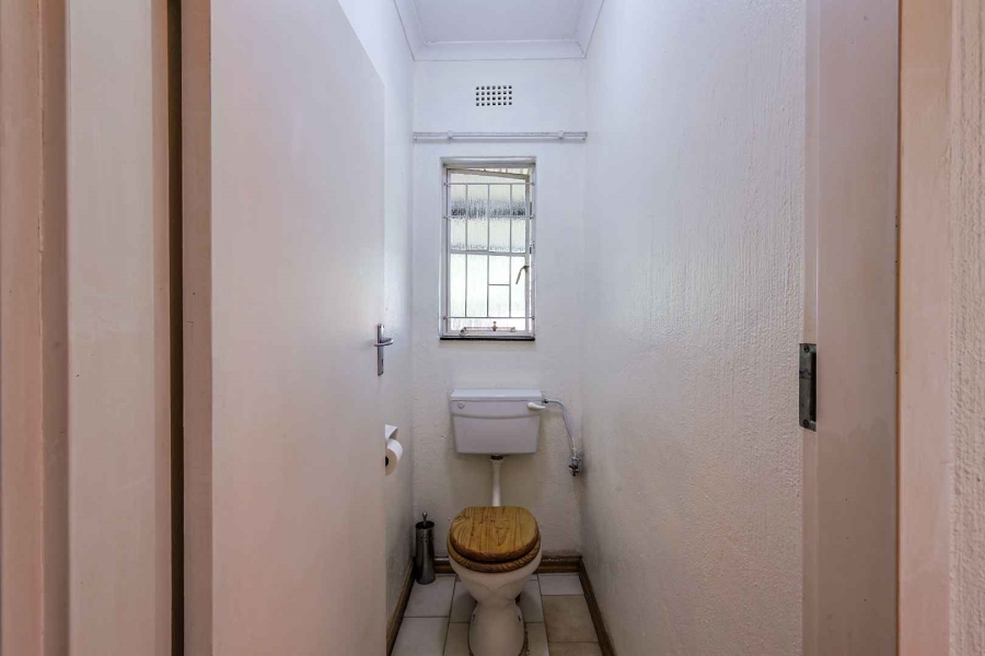 To Let 4 Bedroom Property for Rent in Garsfontein Gauteng