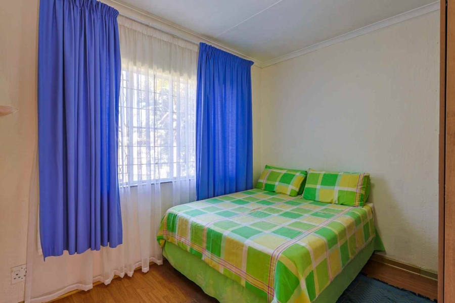 To Let 4 Bedroom Property for Rent in Garsfontein Gauteng