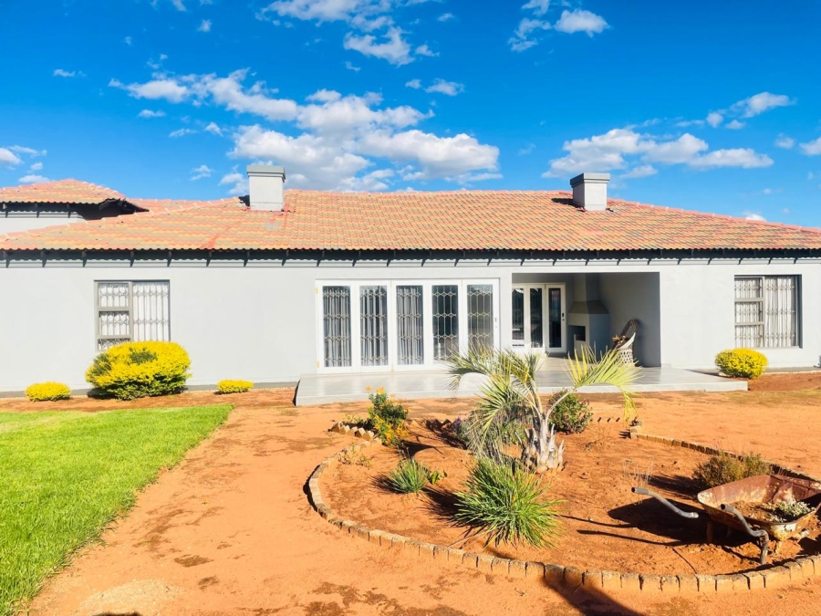 3 Bedroom Property for Sale in Kookrus Gauteng