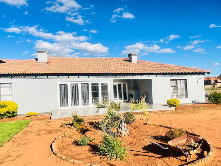 3 Bedroom Property for Sale in Kookrus Gauteng