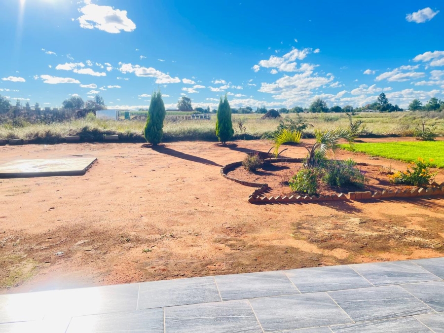 3 Bedroom Property for Sale in Kookrus Gauteng
