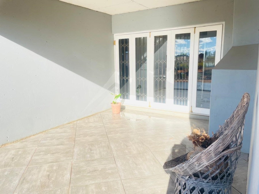 3 Bedroom Property for Sale in Kookrus Gauteng