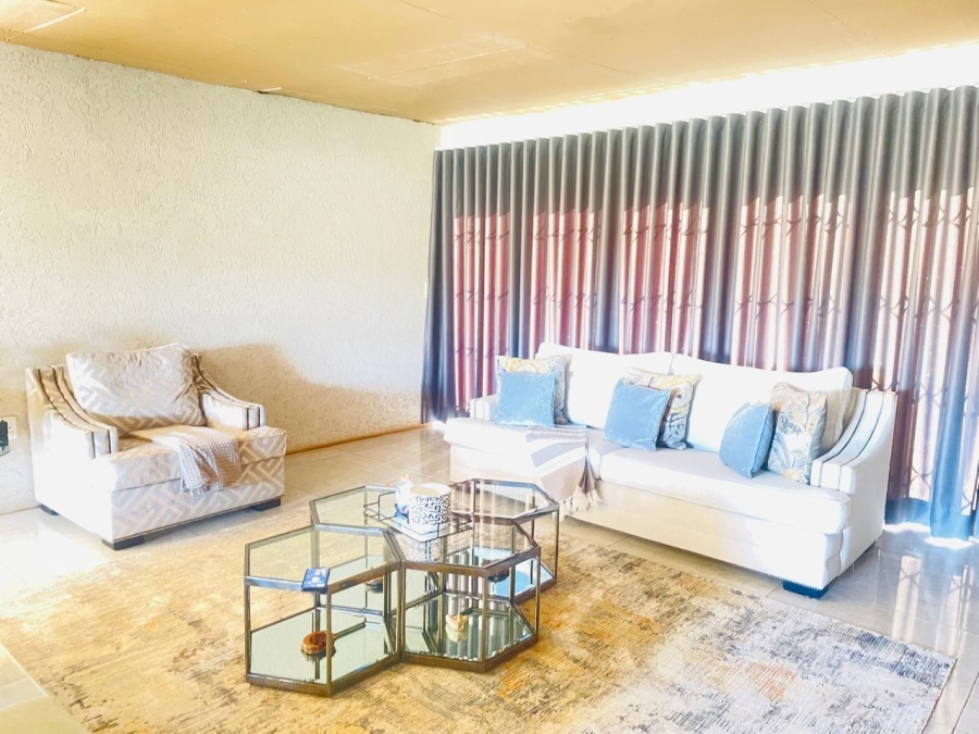 3 Bedroom Property for Sale in Kookrus Gauteng