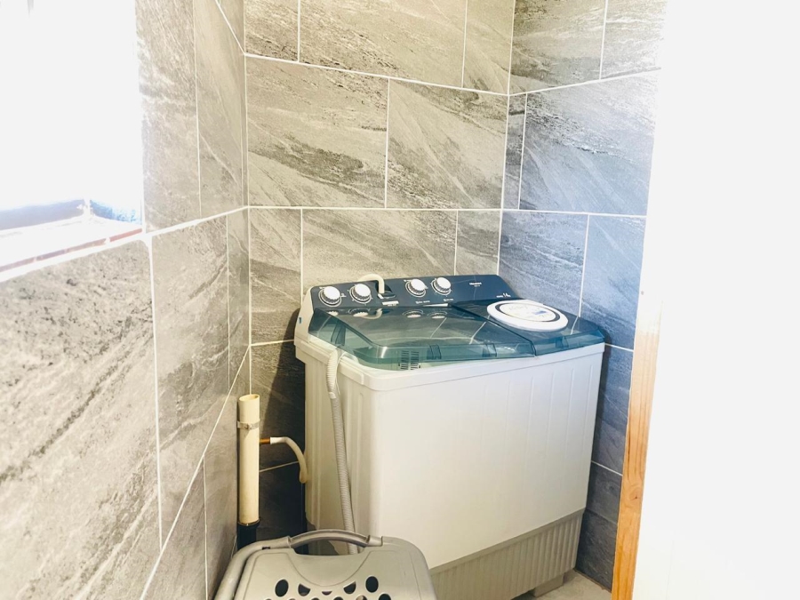3 Bedroom Property for Sale in Kookrus Gauteng