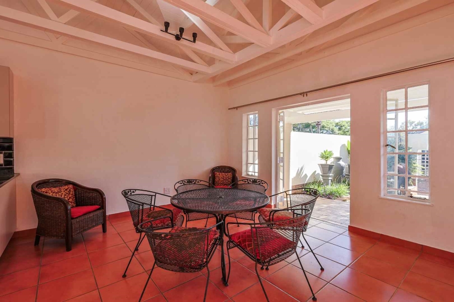 2 Bedroom Property for Sale in Garsfontein Gauteng