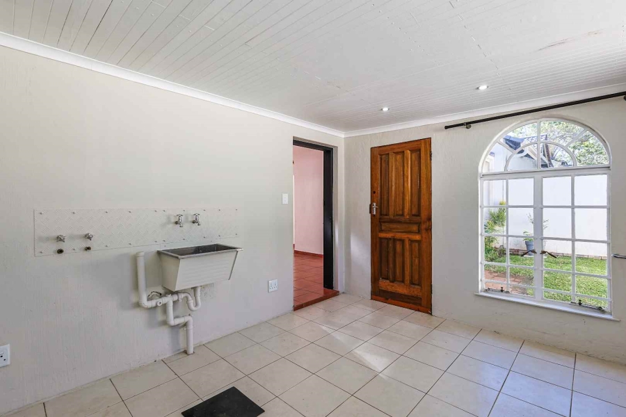 2 Bedroom Property for Sale in Garsfontein Gauteng