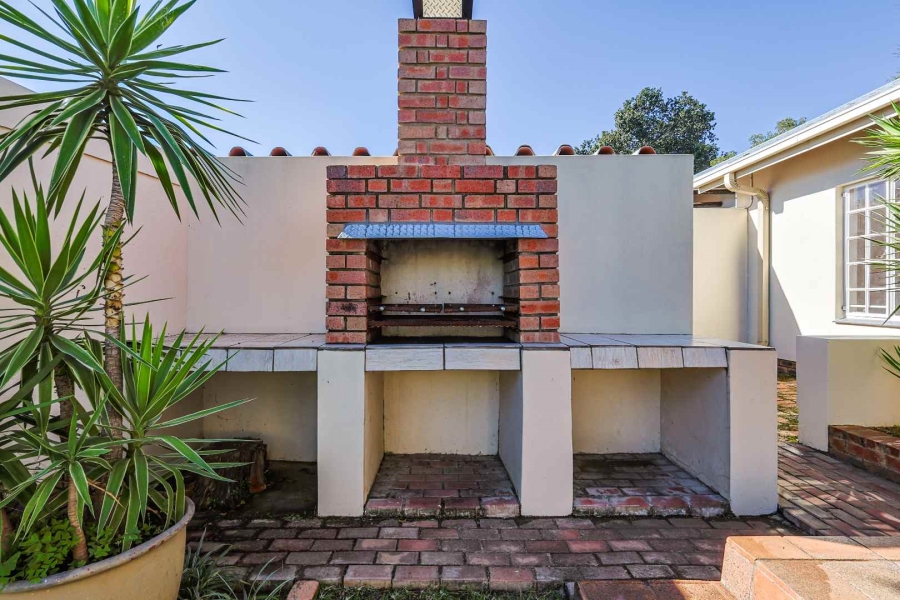 2 Bedroom Property for Sale in Garsfontein Gauteng