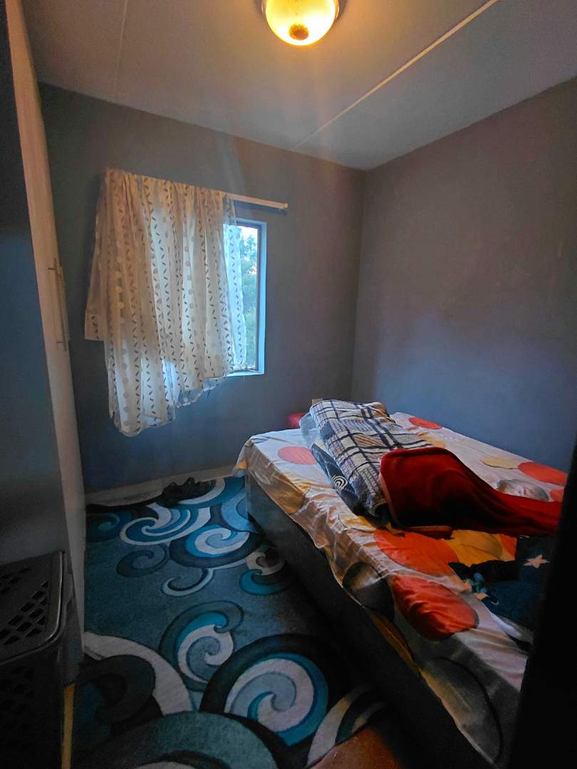 2 Bedroom Property for Sale in Fleurhof Gauteng