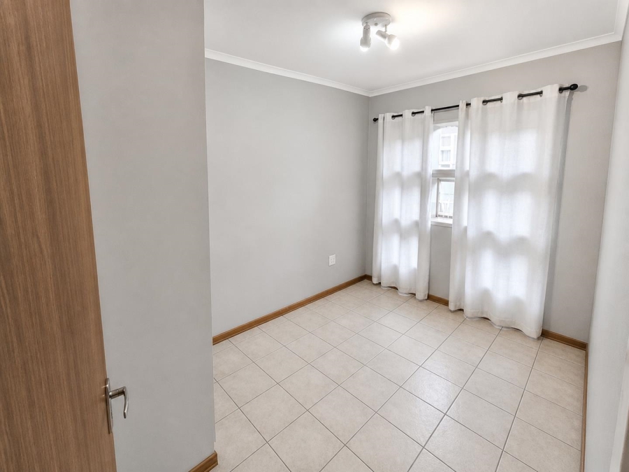 1 Bedroom Property for Sale in New Redruth Gauteng