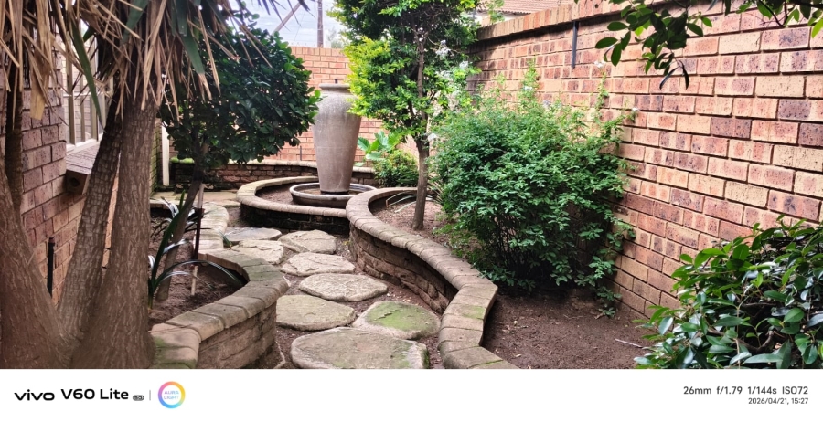 3 Bedroom Property for Sale in New Redruth Gauteng