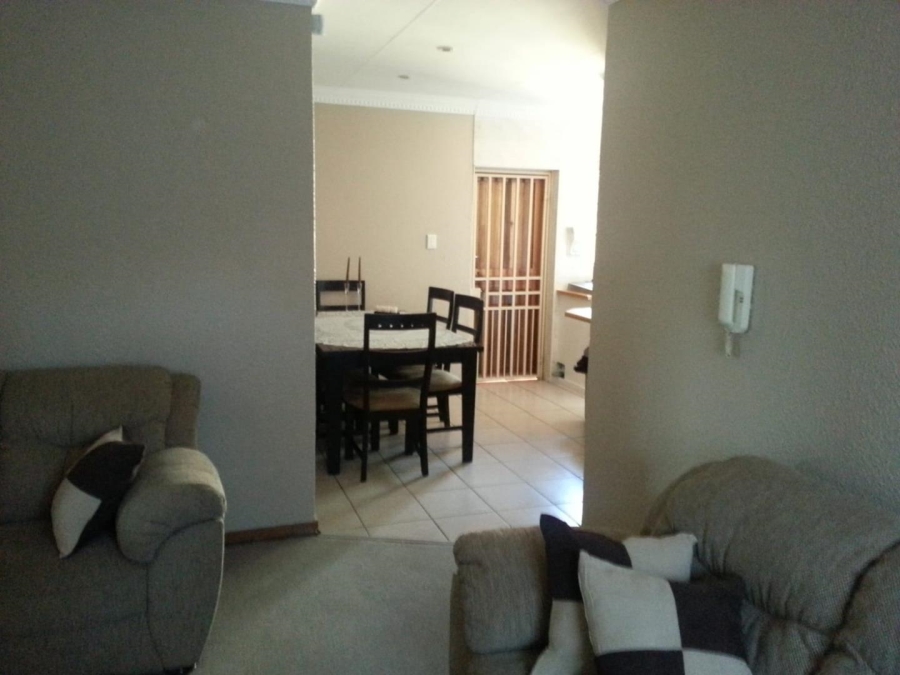 3 Bedroom Property for Sale in New Redruth Gauteng