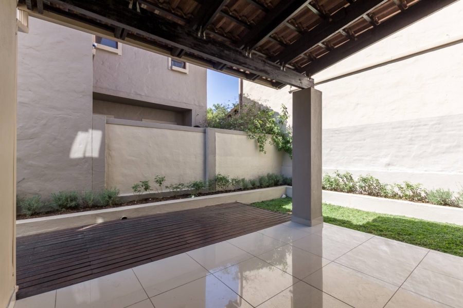 To Let 2 Bedroom Property for Rent in Dainfern Gauteng
