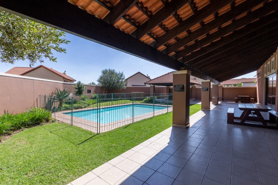 To Let 2 Bedroom Property for Rent in Dainfern Gauteng