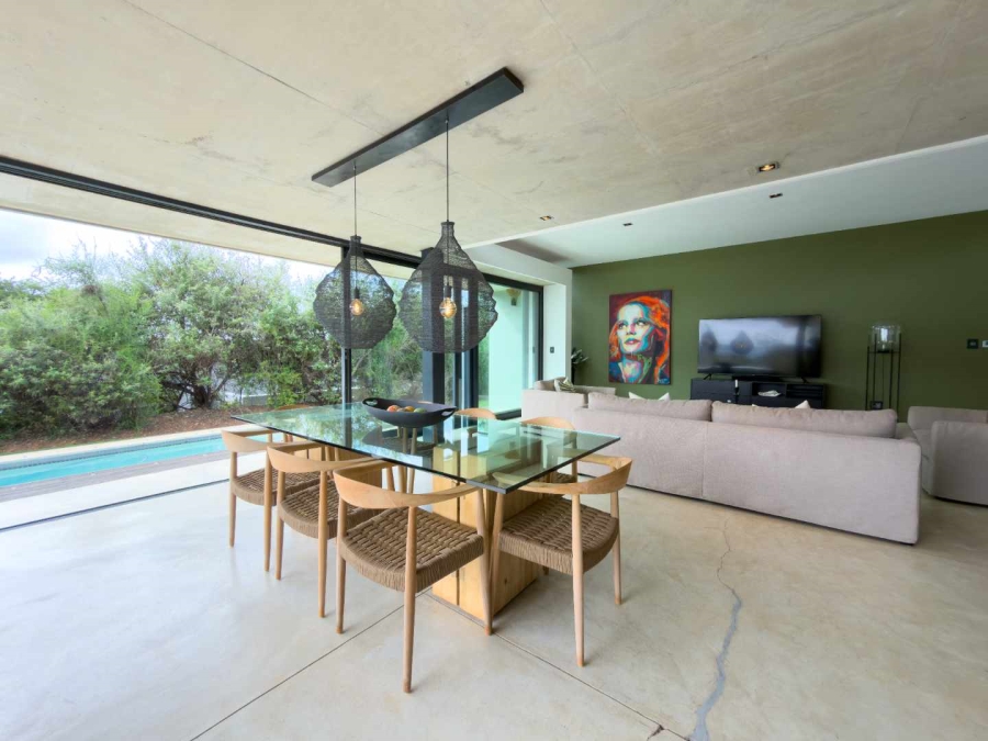 4 Bedroom Property for Sale in Monaghan Farm Gauteng