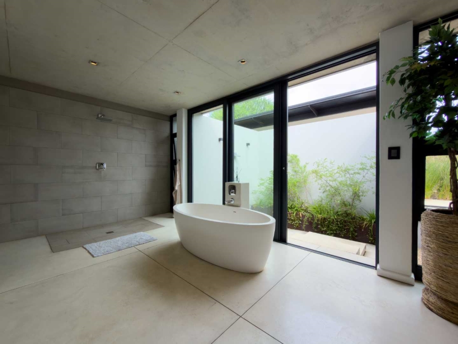 4 Bedroom Property for Sale in Monaghan Farm Gauteng