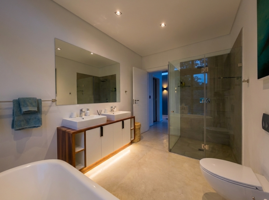 4 Bedroom Property for Sale in Monaghan Farm Gauteng