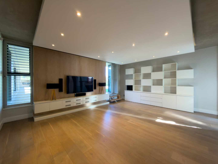 4 Bedroom Property for Sale in Monaghan Farm Gauteng