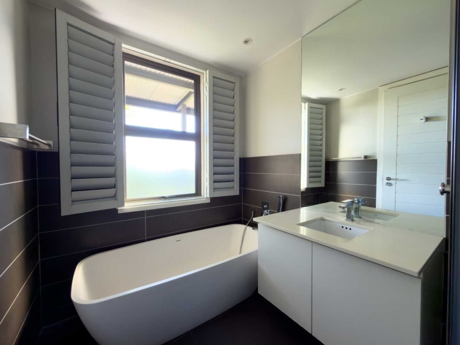 4 Bedroom Property for Sale in Monaghan Farm Gauteng