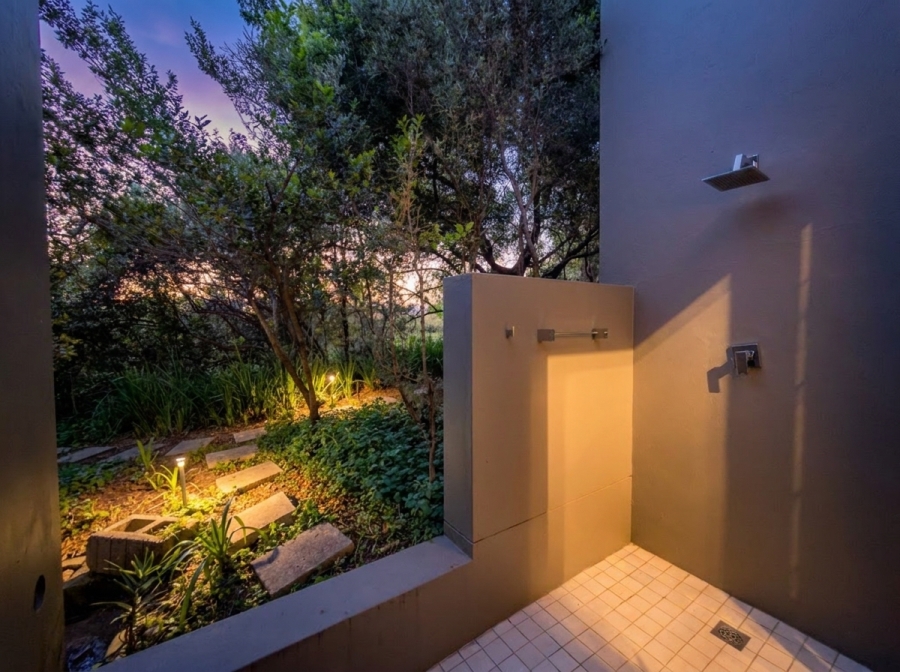 4 Bedroom Property for Sale in Monaghan Farm Gauteng
