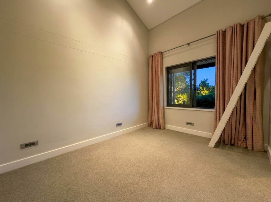 4 Bedroom Property for Sale in Monaghan Farm Gauteng