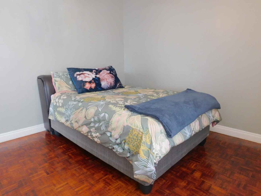 To Let 2 Bedroom Property for Rent in Hurlpark Gauteng