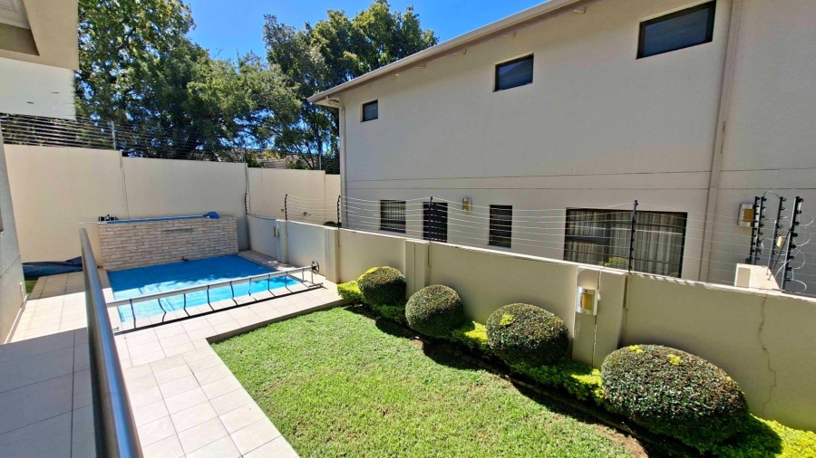 To Let 4 Bedroom Property for Rent in Edenburg Gauteng