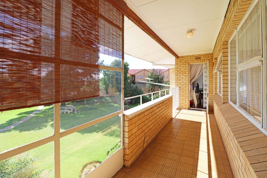 2 Bedroom Property for Sale in Greenhills Gauteng