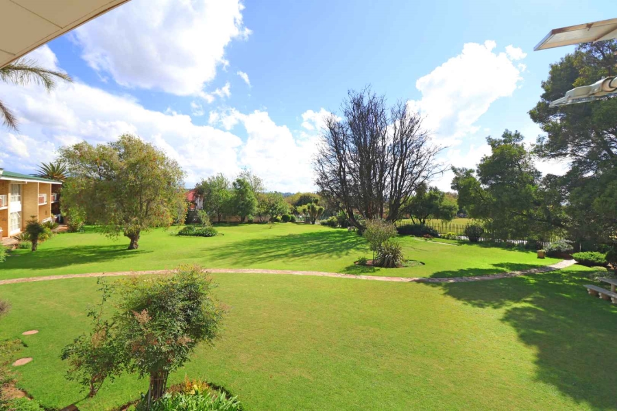 2 Bedroom Property for Sale in Greenhills Gauteng