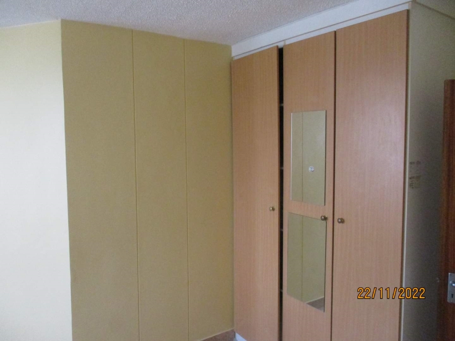 1 Bedroom Property for Sale in Hatfield Gauteng