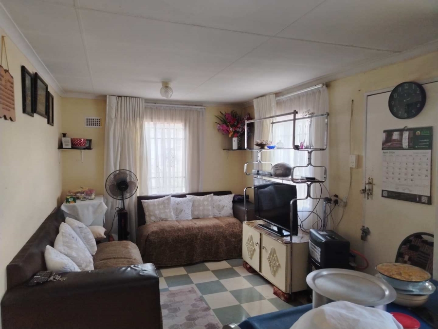 3 Bedroom Property for Sale in Lenasia Ext 13 Gauteng