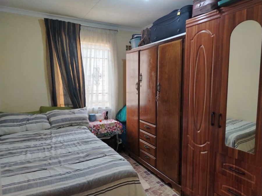 3 Bedroom Property for Sale in Lenasia Ext 13 Gauteng
