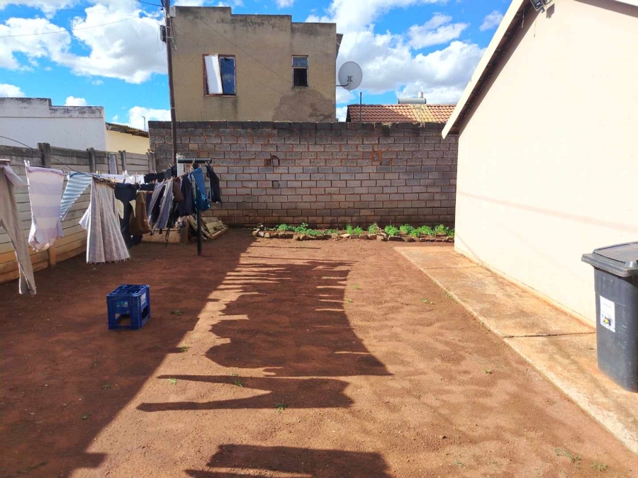3 Bedroom Property for Sale in Lenasia Ext 13 Gauteng