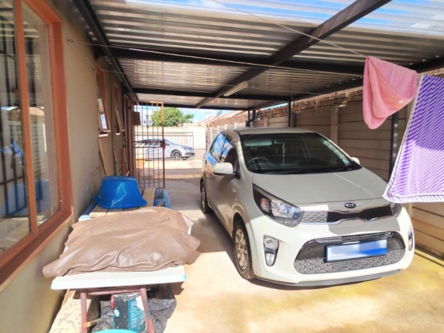 3 Bedroom Property for Sale in Lenasia Ext 13 Gauteng