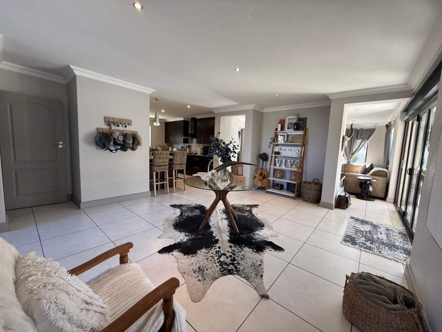4 Bedroom Property for Sale in Newmark Estate Gauteng