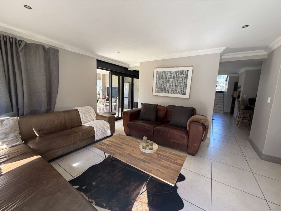 4 Bedroom Property for Sale in Newmark Estate Gauteng