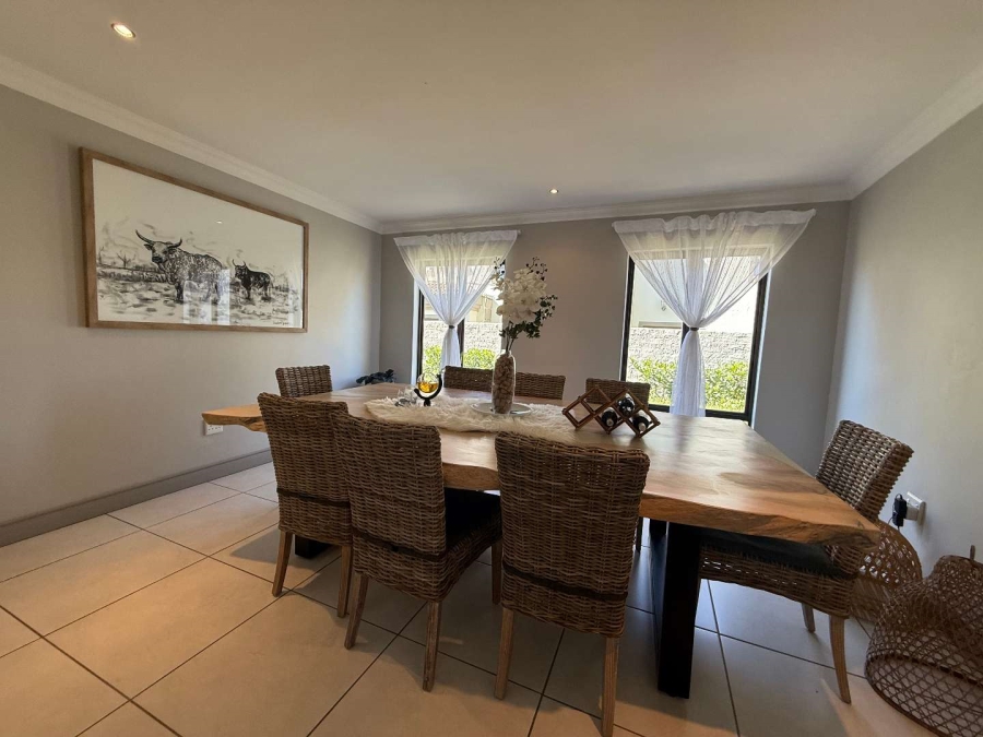 4 Bedroom Property for Sale in Newmark Estate Gauteng