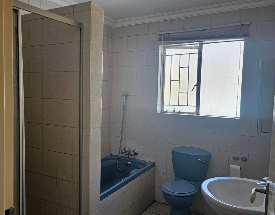 2 Bedroom Property for Sale in Princess A H Gauteng