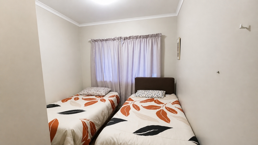 2 Bedroom Property for Sale in Albemarle Gauteng