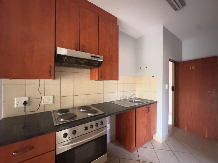 1 Bedroom Property for Sale in Oukraal Estate Gauteng
