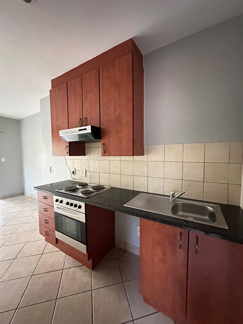 1 Bedroom Property for Sale in Oukraal Estate Gauteng