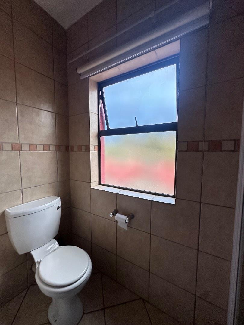 1 Bedroom Property for Sale in Oukraal Estate Gauteng