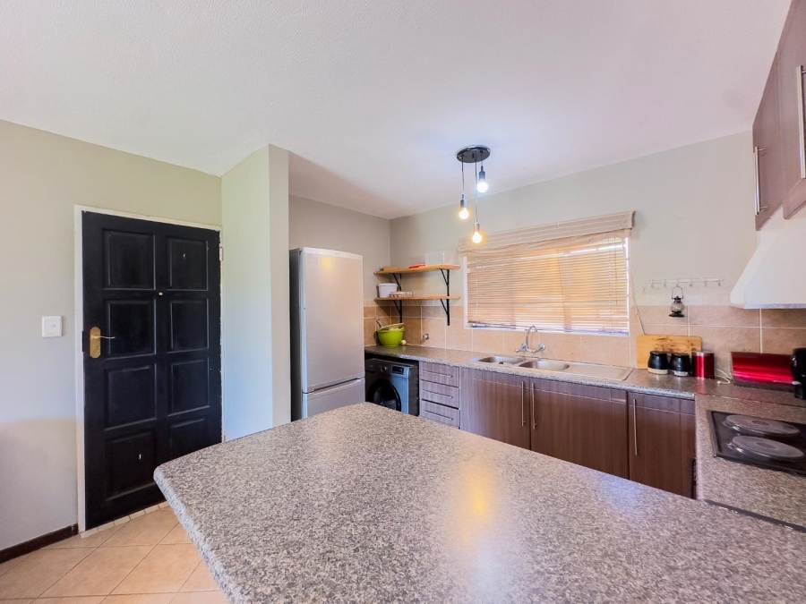 2 Bedroom Property for Sale in Mooikloof Ridge Gauteng