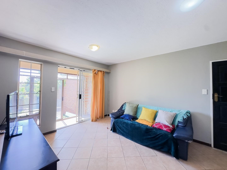 2 Bedroom Property for Sale in Mooikloof Ridge Gauteng