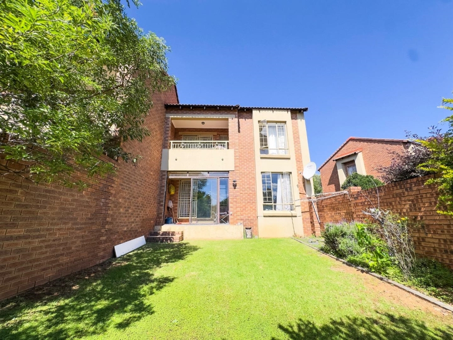 2 Bedroom Property for Sale in Mooikloof Ridge Gauteng