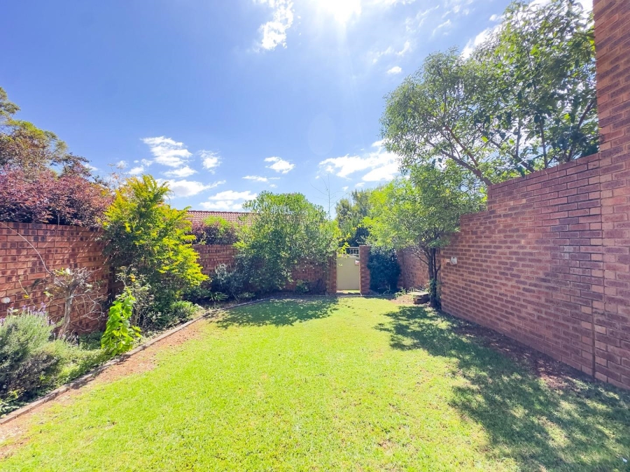 2 Bedroom Property for Sale in Mooikloof Ridge Gauteng