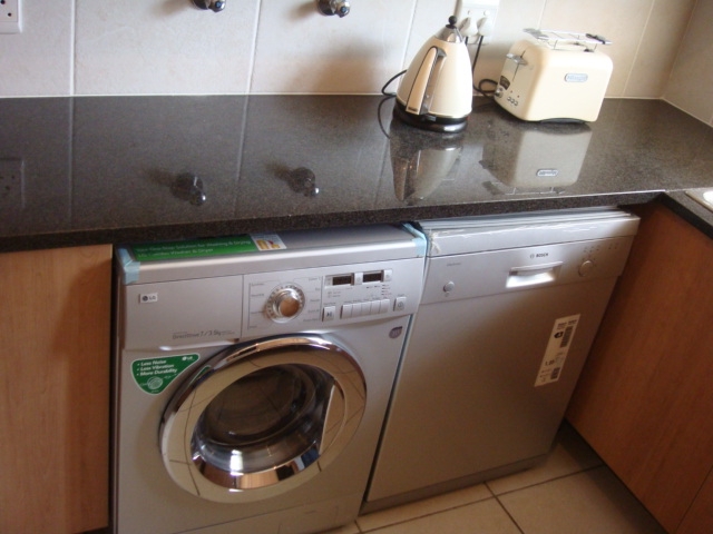 To Let 2 Bedroom Property for Rent in Morningside Gauteng