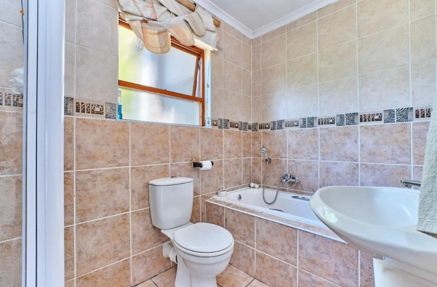 3 Bedroom Property for Sale in Kyalami Hills Gauteng
