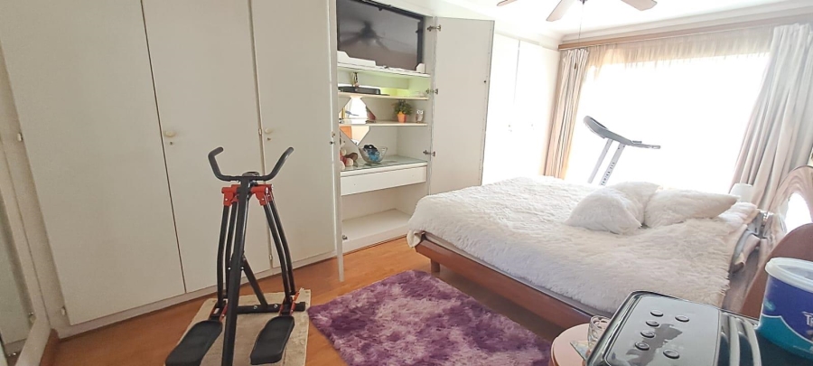 3 Bedroom Property for Sale in Brackendowns Gauteng